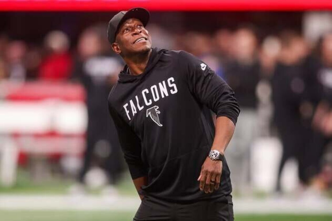Falcons coach Raheem Morris' prospects looking up with late-season success