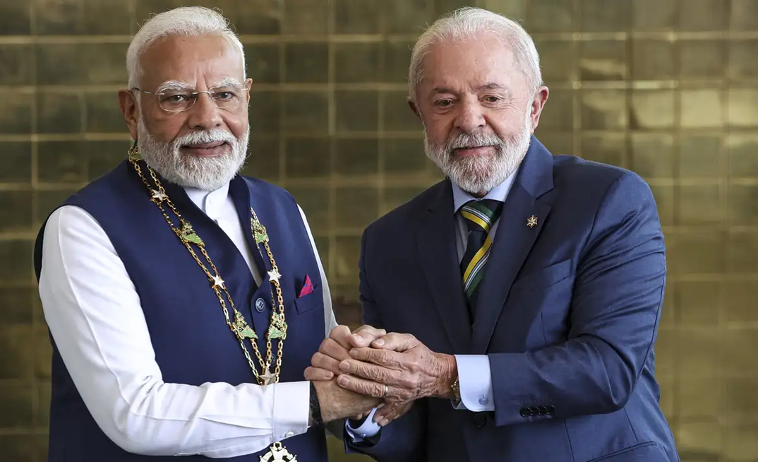Primeiro-ministro da Índia, Narendra Modi, com presidente Lula