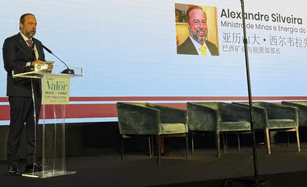 Ministro Alexandre Silveira em discurso no Brazil-China Economic Summit