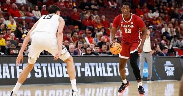 Reports: Former Alabama C Aiden Sherrell commits to Indiana