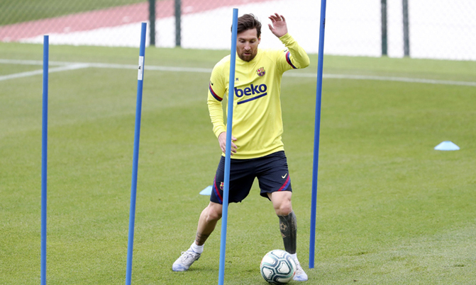 Bartomeu remains sure Messi will stay at Barcelona Bartomeu remains sure Messi will stay at Barcelona