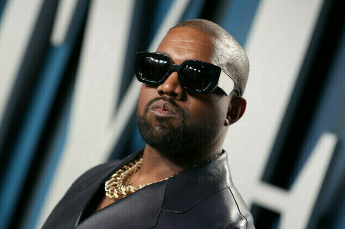 Kanye West changes name again  media