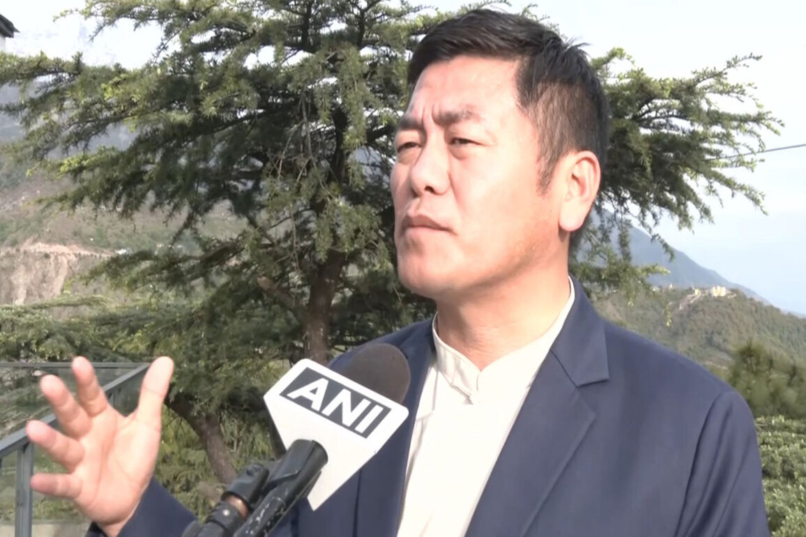 Tibetan and India strategic thinkers discuss India-Tibet-China relations and future
