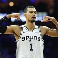 Spurs put 8 in double figures, demolish short-handed 76ers