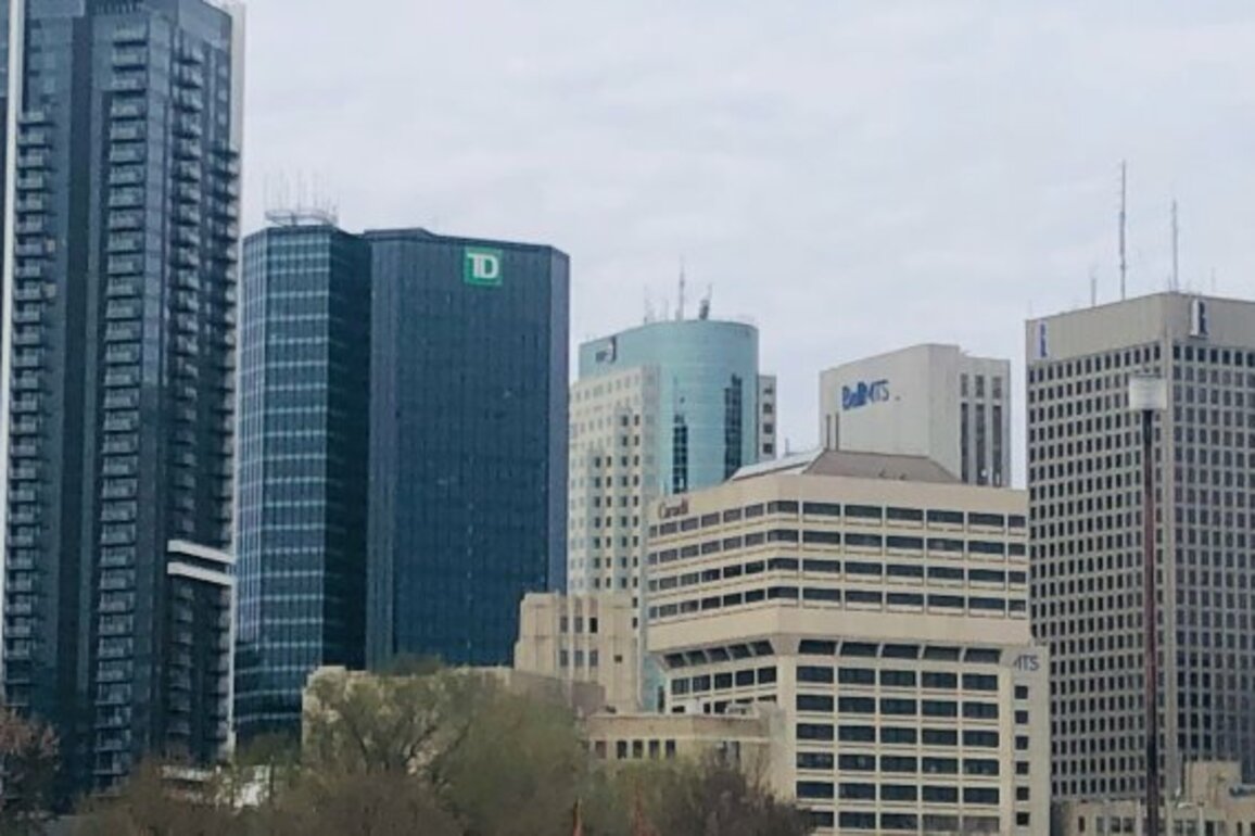 Manitobas downtown- Province launches safety initiative for Winnipegs city centre