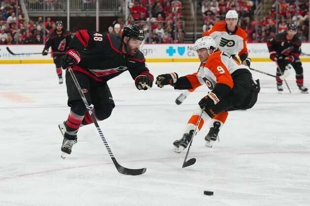 Flyers, Hurricanes begin weekend home-and-home in City of Brotherly Love