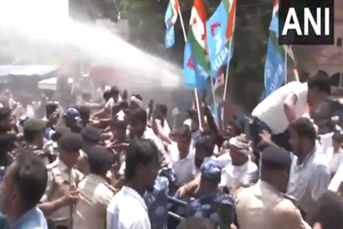 Bihar: NSUI workers detained during SIR protest; Congress leader slams Govt for "situation of anarchy, lawlessness"