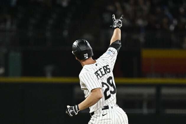 Tristan Peters' HR streak powers White Sox into series at Twins