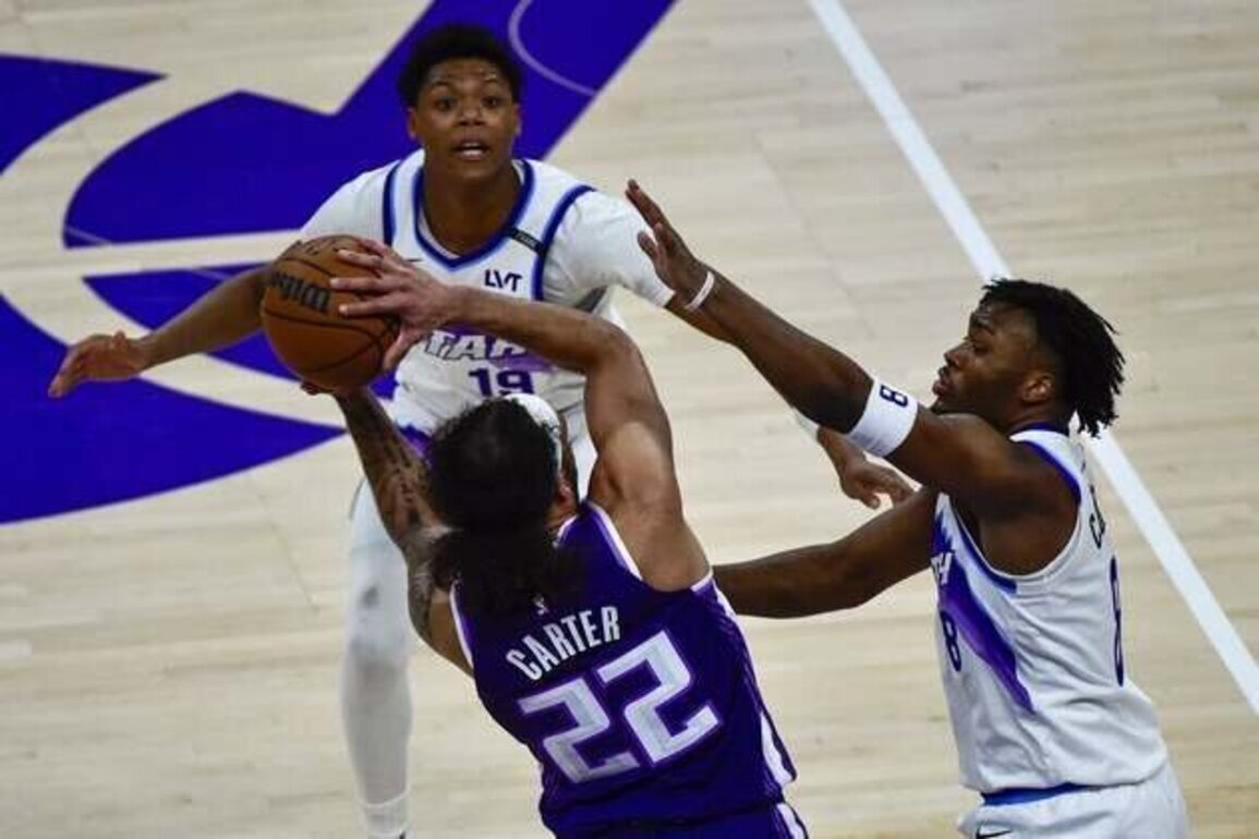 Jazz send Kings to franchise record-tying 14th straight loss