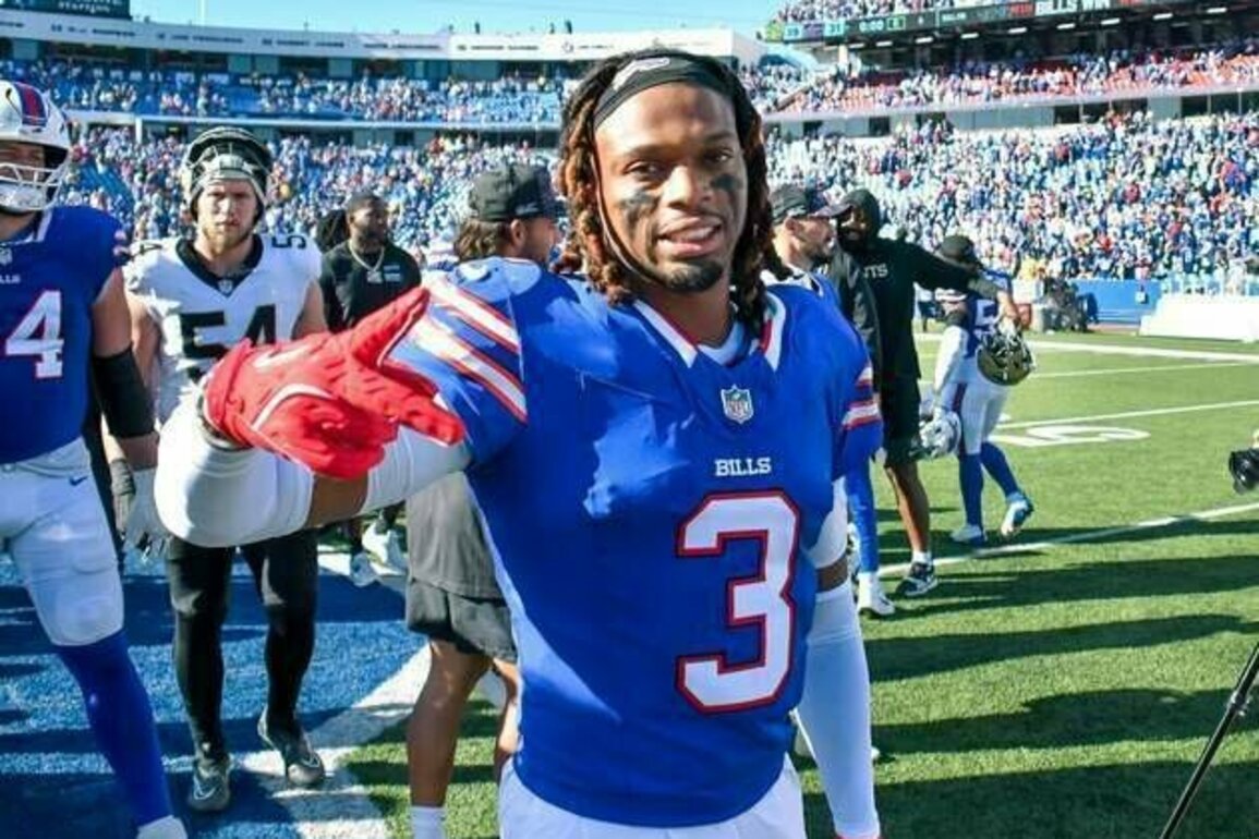 Bills placing S Damar Hamlin (pectoral) on injured reserve