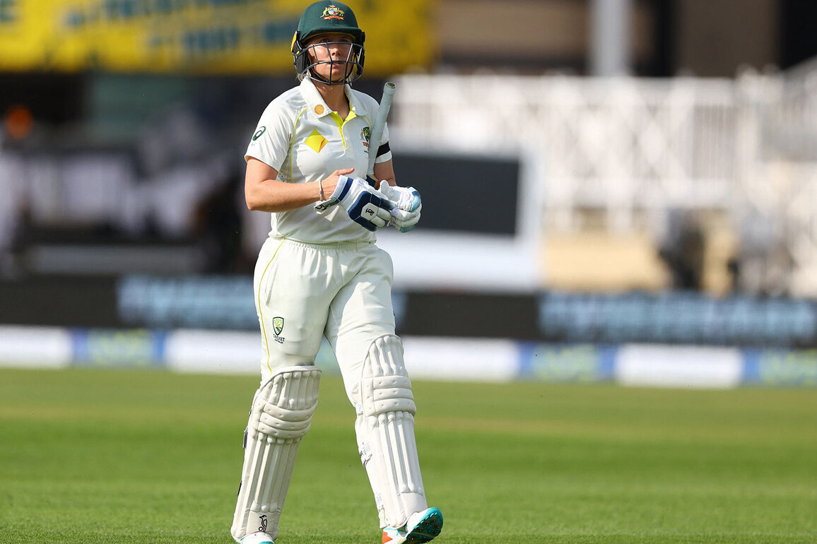 "Long live Test cricket," says Alyssa Healy in her farewell speech
