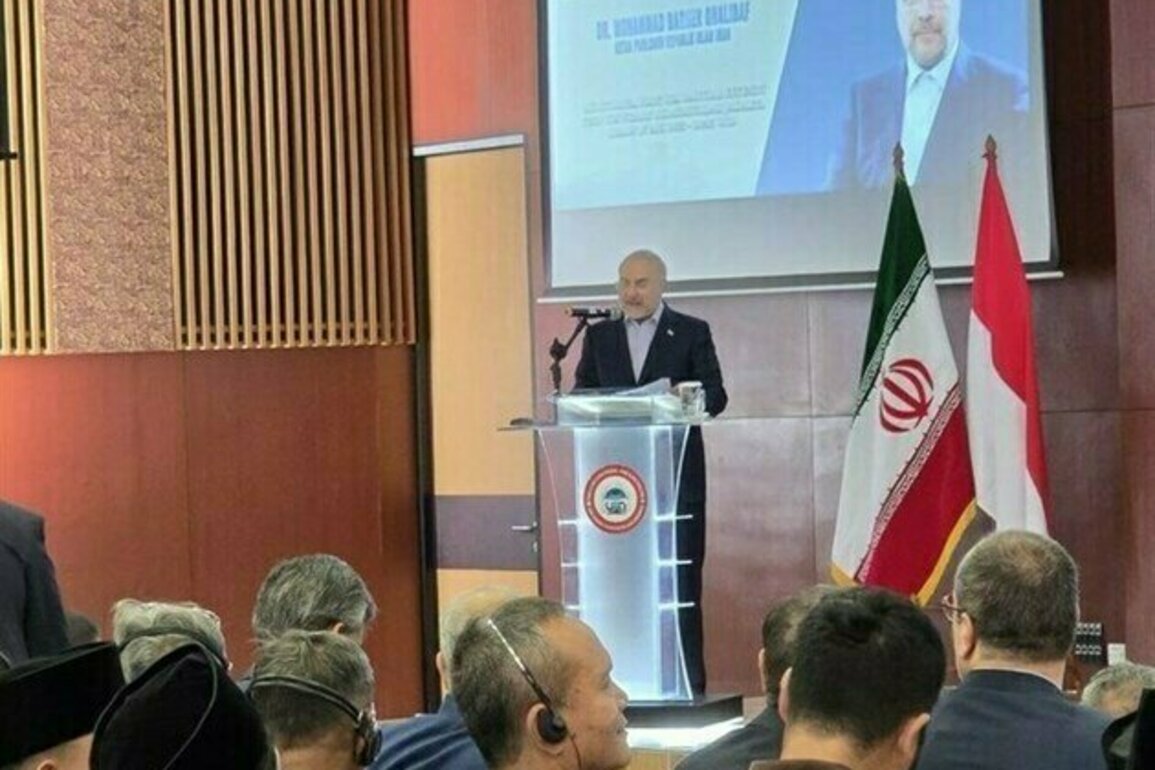 Iran, Algeria Urge Stronger Cooperation on Aiding Gaza
