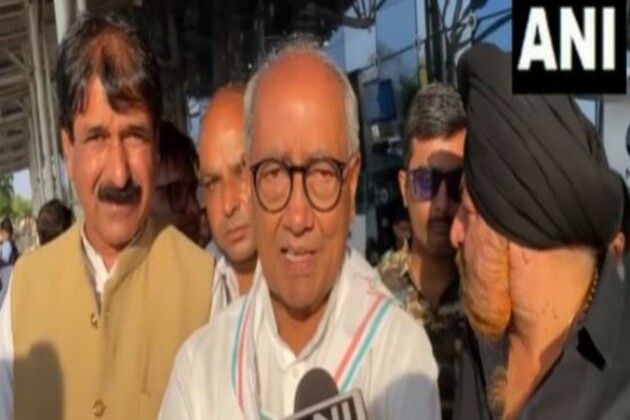 "Ask people of Bihar, Jharkhand what Nishikant Dubey is": Congress leader Digvijaya Singh