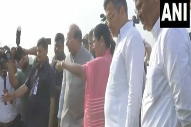 Delhi CM, along with LG Saxena, Minister Parvesh Verma inspects Barapullah, Wazirabad drain