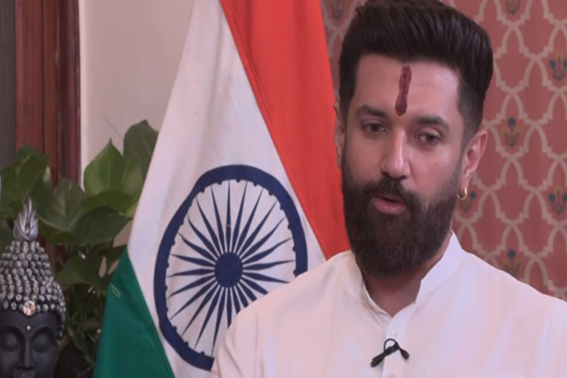 "Tejashwi carrying on same old MY (Muslim-Yadav) arrangement": Chirag Paswan takes jibe at RJD