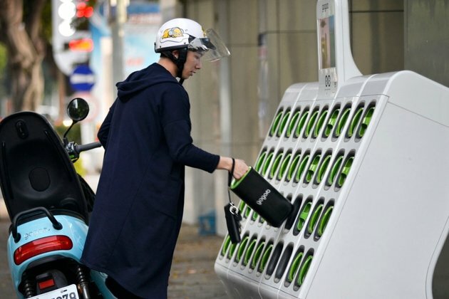 &#039;Game Changer&#039; E-moped Batteries Spread from Taiwan Across Asia