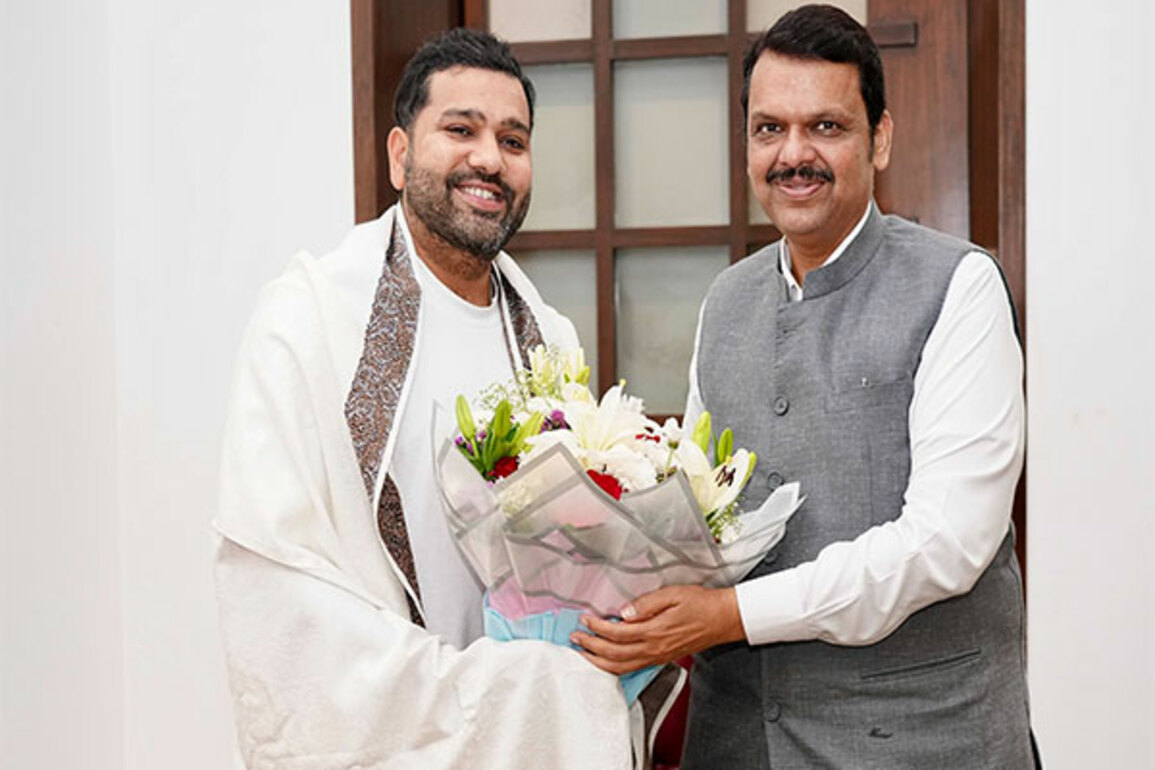 Devendra Fadnavis meets Rohit Sharma, extends wishes post Test retirement