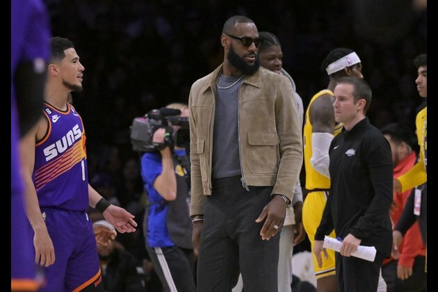 LeBron James says no target date for his return