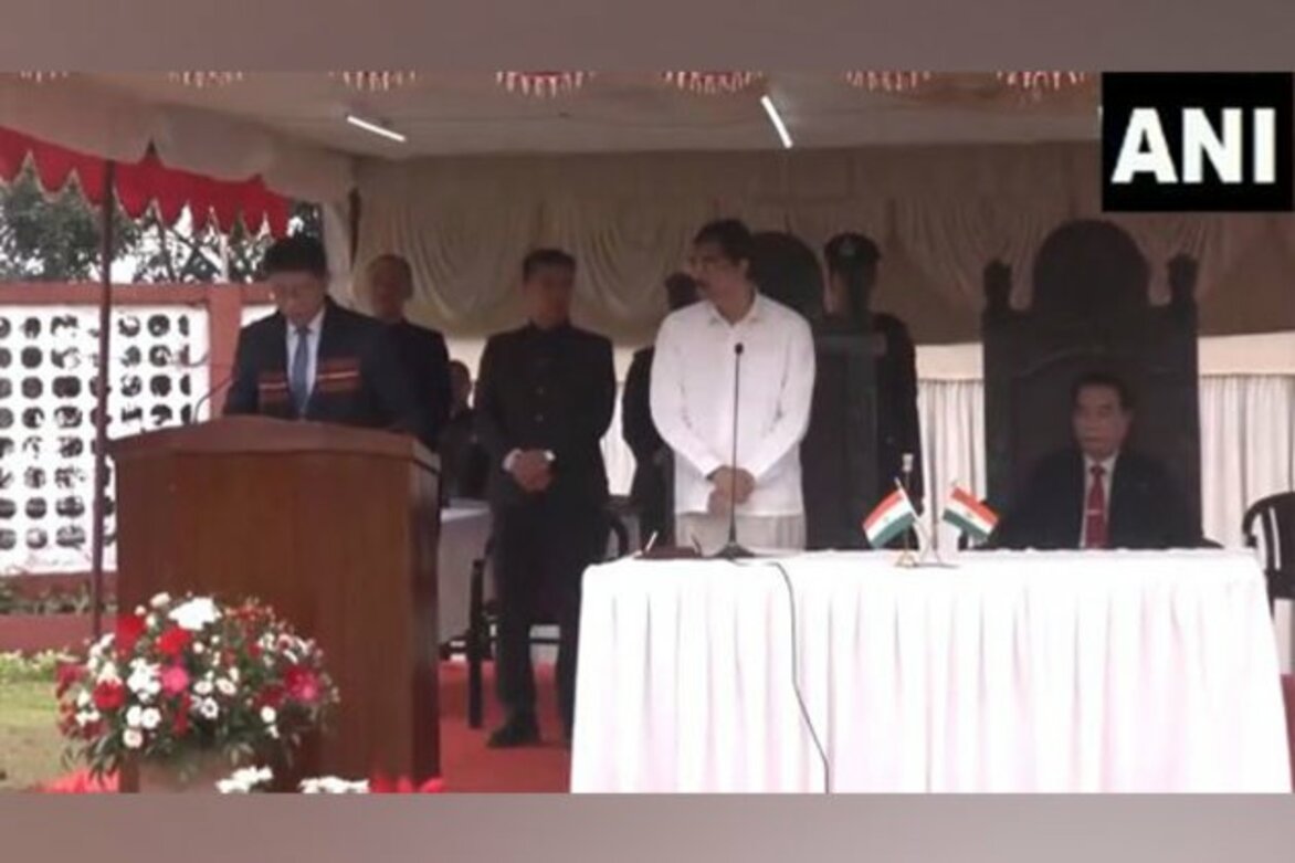 ZPM cabinet sworn in Mizoram at Raj Bhavan complex