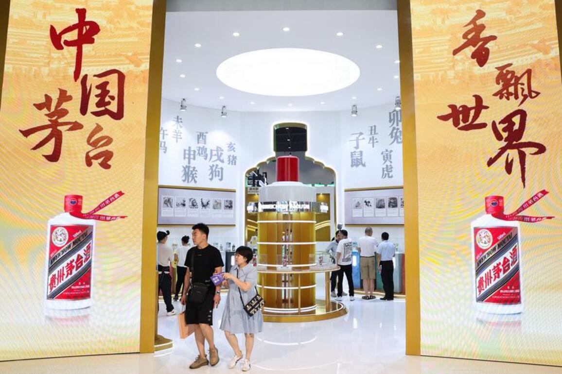China's liquor industry brews innovation for young consumers