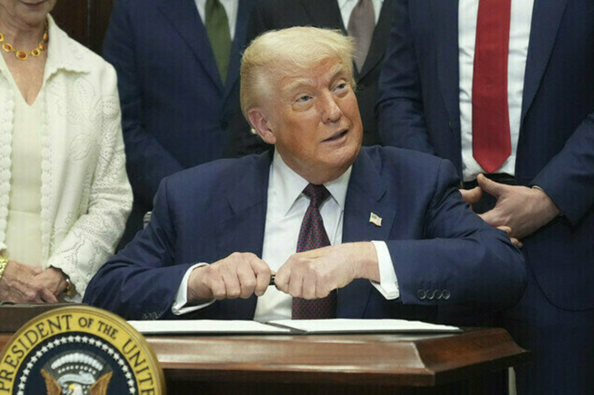 Trump modifies global tariffs hours before deadline