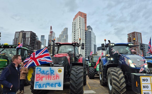 Save british farming rally london 53611039761 322c191306 h 580x358.jpg