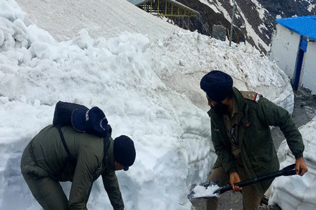 Uttarakhand Police reviews security arrangement for Hemkund Sahib Yatra