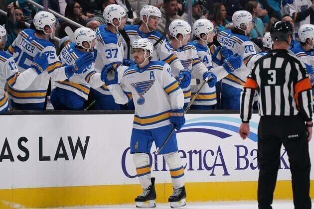 Blues eye 4th straight win, visit Pacific-leading Ducks