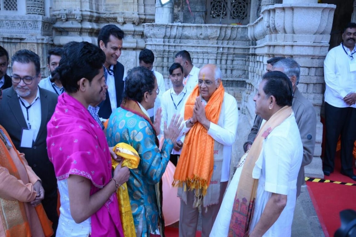 Gujarat CM Bhupendra Patel visits Lord Dwarkadhish, prays for the overall welfare of state