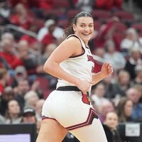 Women's Top 25 roundup: No. 10 Louisville earns 8th straight win