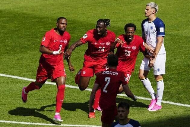 Canada rally for draw vs. Bosnia and Herzegovina in home World Cup opener