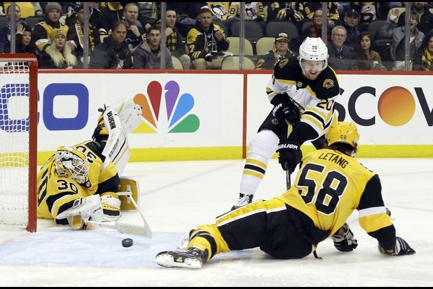 Penguins rally from early hole to defeat Bruins