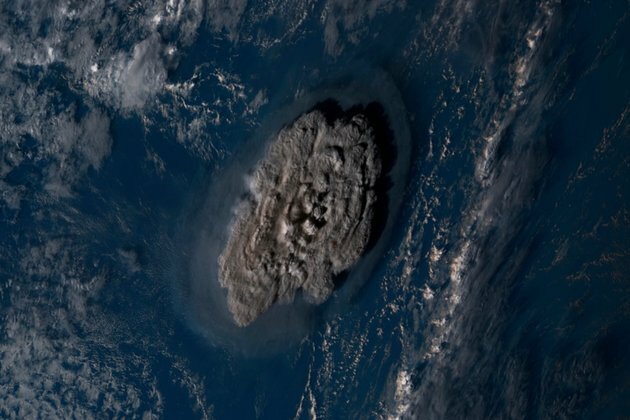 Huge Tonga Volcanic Eruption Caused &#039;Significant Damage&#039;