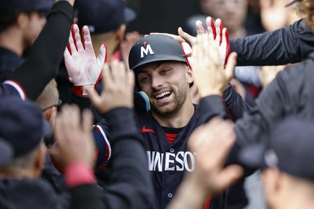 Reds' next hurdle in wild-card push is AL Central-best Twins