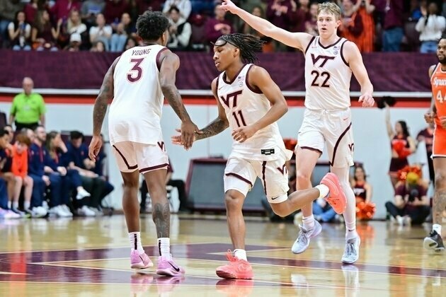 Freshman Ben Hammond guides Virginia Tech against North Carolina