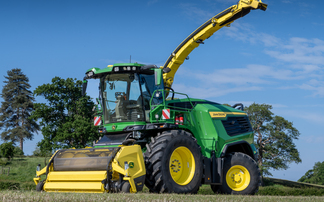 First look at John Deere's monster 1,020hp forage harvester 