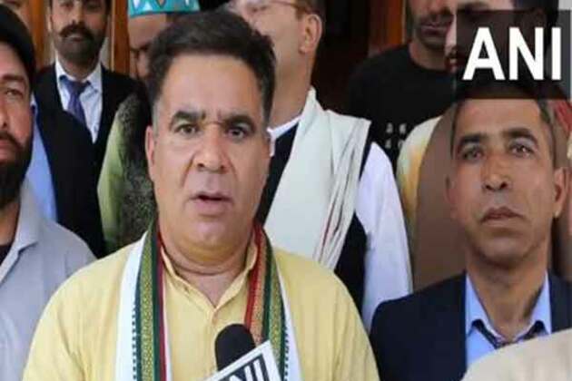 "India rejects terrorism, warns any threat to unity will face strong retaliation," says BJP leader Ravinder Raina