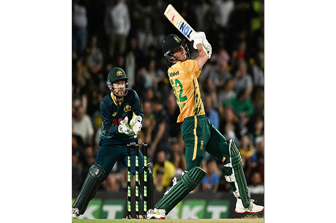 "Big price tag a reward for past performances": Heinrich Klaasen on Dewald Brevis