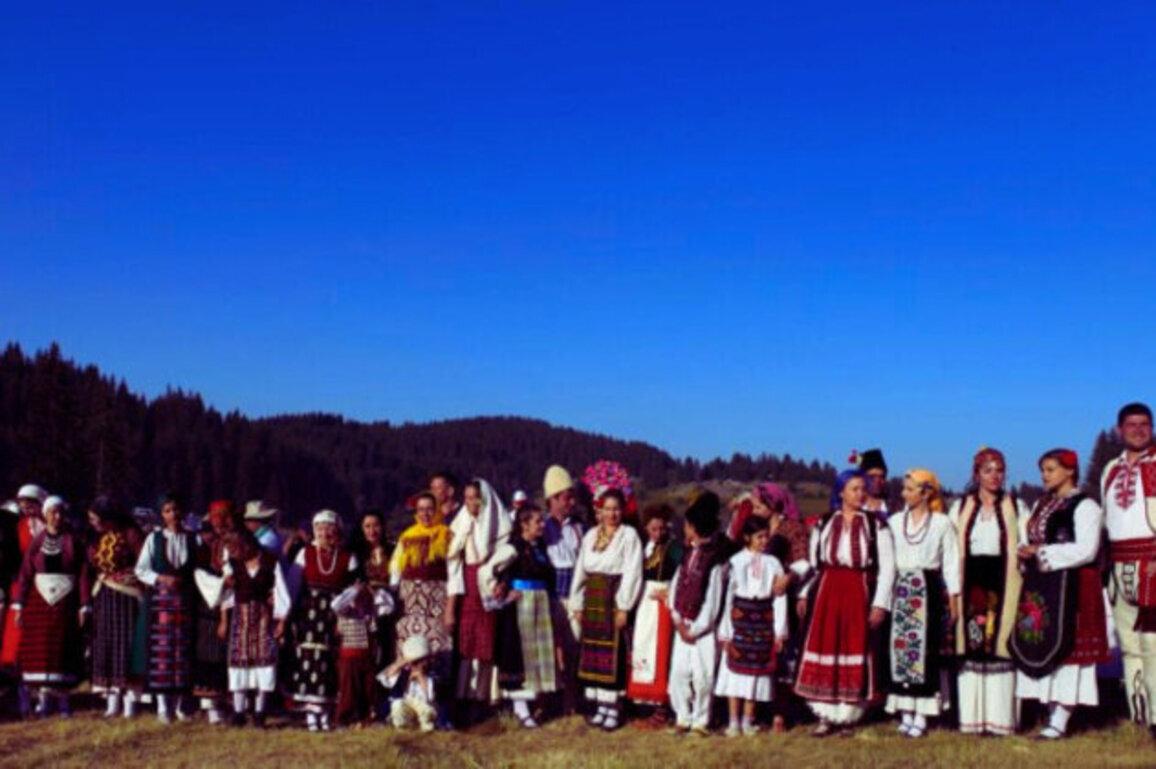 Easter Monday in Bulgaria: Tradition and Family Visits