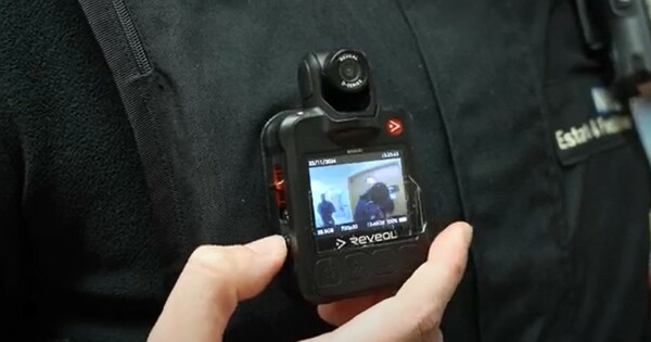 Nursing staff to wear cameras in boost to safety