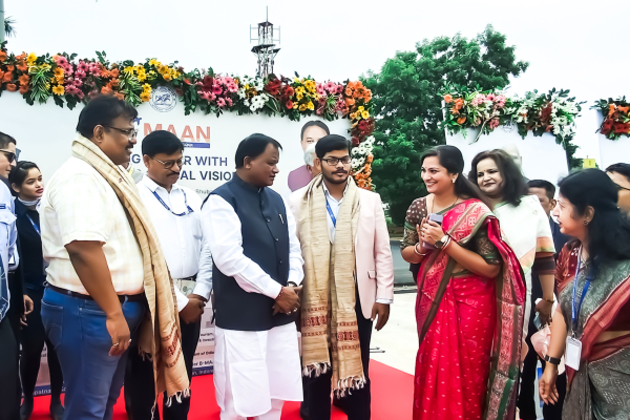 Fast Logistics Powers First Export Shipment on Bhubaneswar to Abu Dhabi Direct Flight