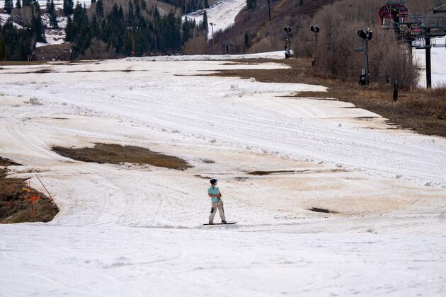 Park Citys tourism-driven economy struggled in March, a key month of the ski season - Park Record