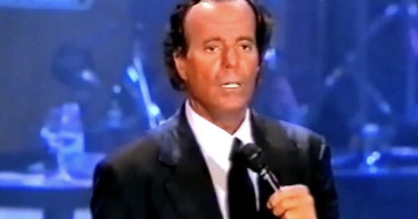 Spanish lawyers drop sexual assault complaint against Julio Iglesias