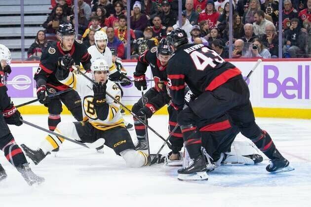 Tim Stutzle's 2 goals help Senators spoil Bruins' rally