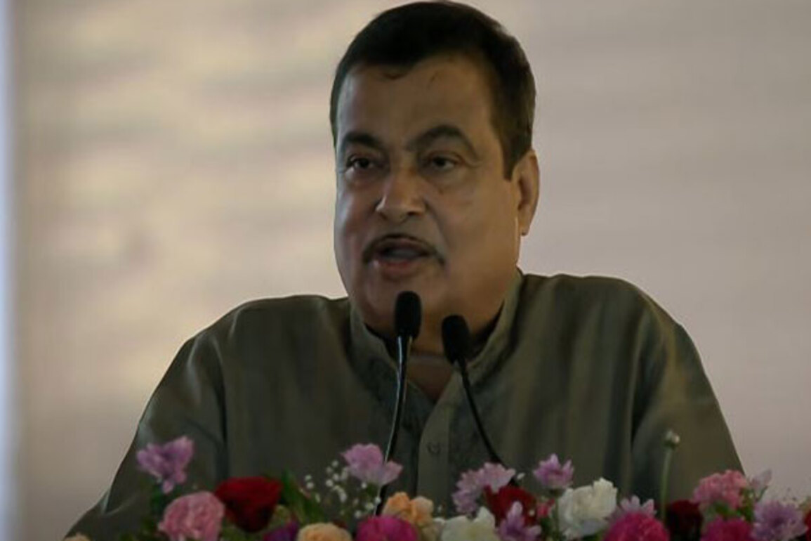 Nitin Gadkari promises single-digit logistics cost in India by 2026