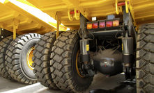 The MSHA recommends the use of tyre inflation cages. Photo: Adhi Warsito