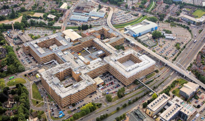 Queen's Medical Centre (c) Nottingham University Hospitals NHS Trust 