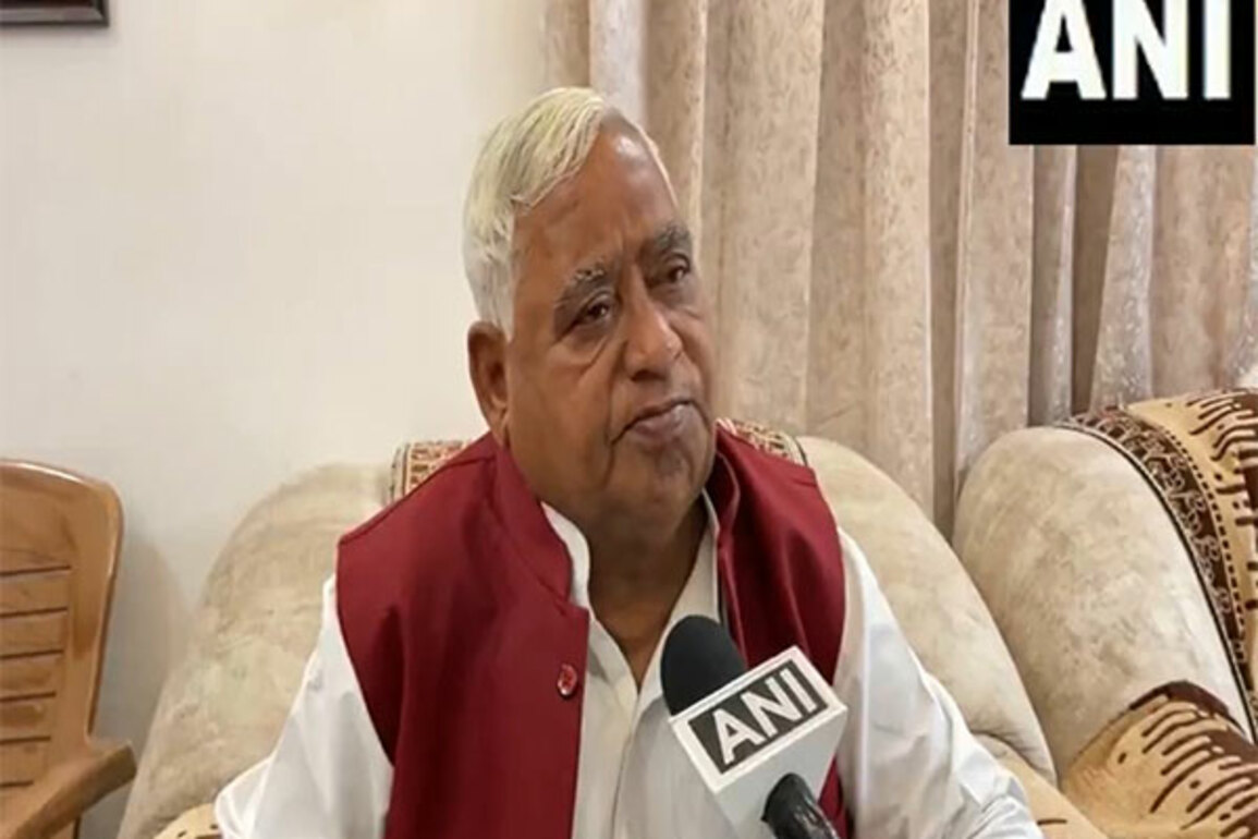 Awadesh Yadav welcomes MP HC order to lodge FIR against minister Vijay Shah over remark on Col Sofiya Qurshi