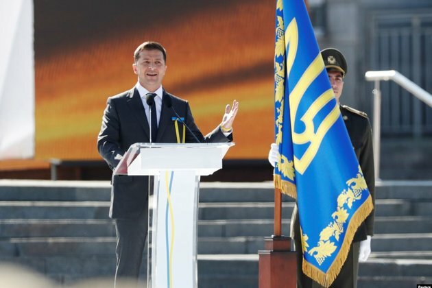 Zelenskiy Likens Russia&#039;s Seizure Of Crimea To &#039;Kids Being Stolen&#039;