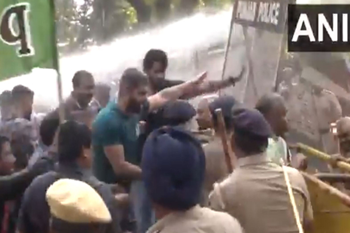 National Herald case: BJYM workers stage protest against Rahul, Sonia Gandhi